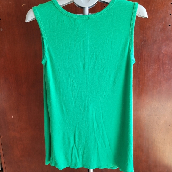 Cha Cha Vente Green Sleeveless Shirt In Size M - Picture 2 of 4